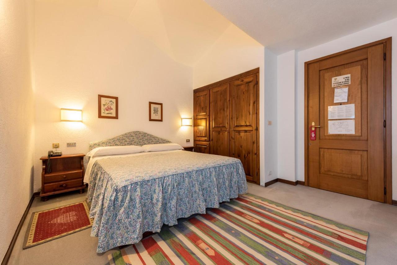 Hotel Triolet Courmayeur Exterior foto