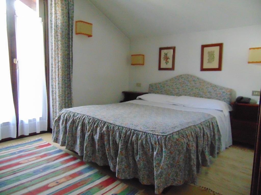 Hotel Triolet Courmayeur Exterior foto