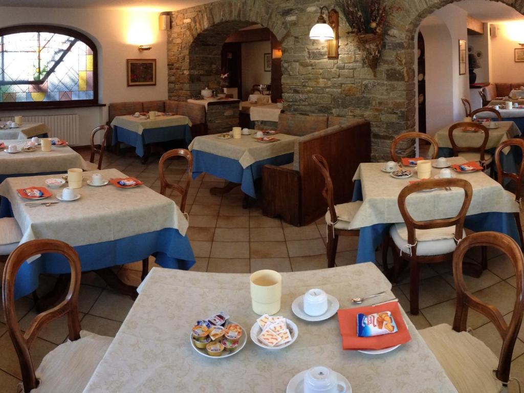 Hotel Triolet Courmayeur Exterior foto
